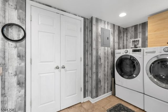 36 Debra Ln, Bernards Twp., NJ 07920