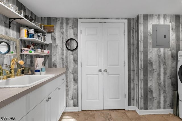 36 Debra Ln, Bernards Twp., NJ 07920