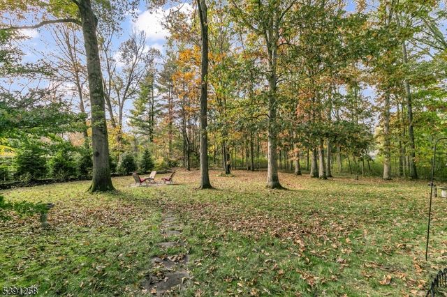 36 Debra Ln, Bernards Twp., NJ 07920