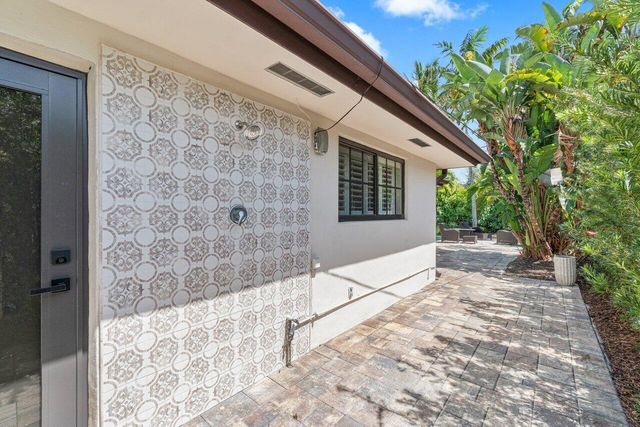 800 SW 5TH Street, Boca Raton, FL 33486