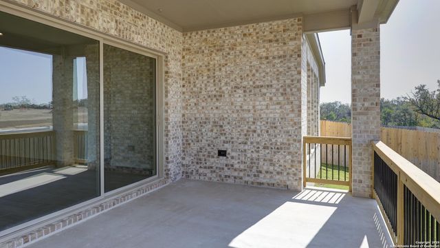 2911 Eagle Rise, San Antonio, TX 78245