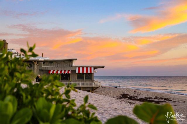 29 Plantation Drive 202, Vero Beach, FL 32966