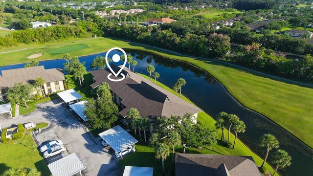 29 Plantation Drive 202, Vero Beach, FL 32966