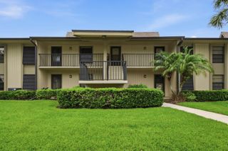 29 Plantation Drive 202, Vero Beach, FL 32966