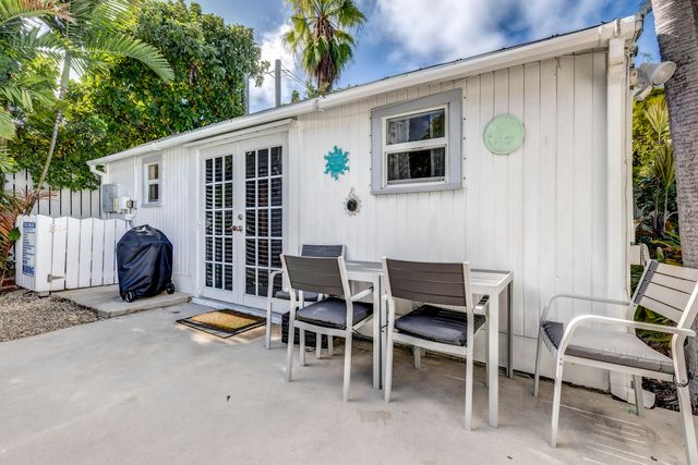 1318 Duncan St Apt 3, Key West, FL 33040