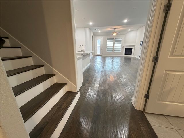 4721 Cash Drive, Carrollton, TX 75010