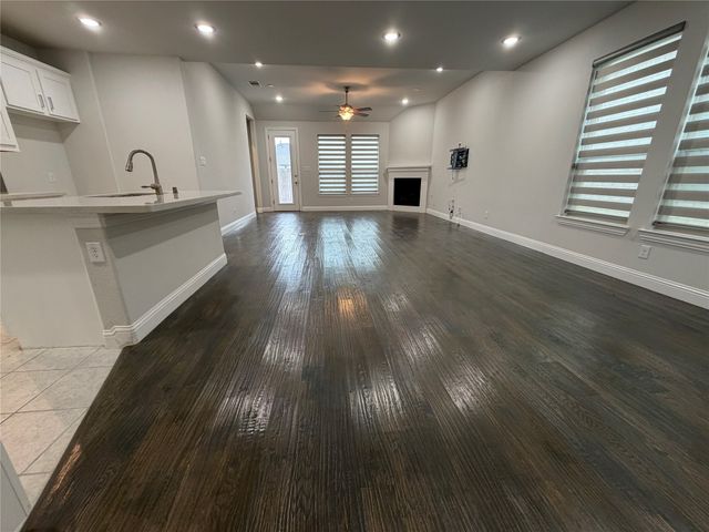 4721 Cash Drive, Carrollton, TX 75010