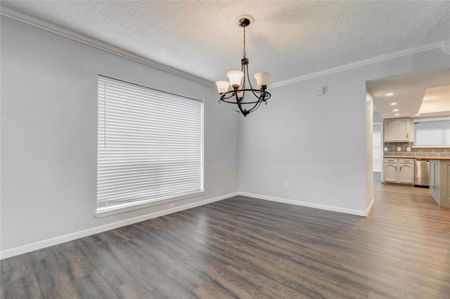 9614 Charter Ridge Drive, Houston, TX 77070