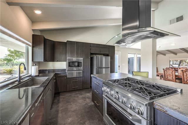 1926 Papago Lane, Las Vegas, NV 89169