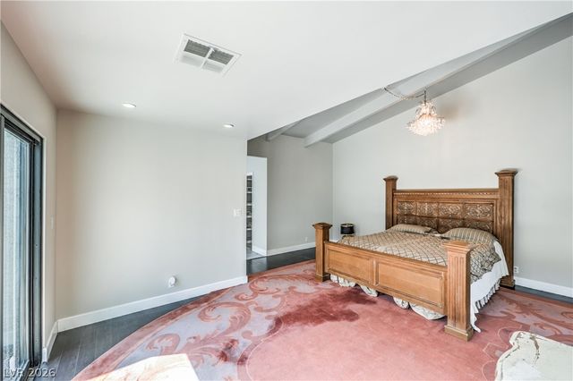 1926 Papago Lane, Las Vegas, NV 89169