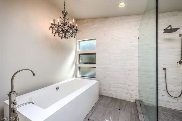 1926 Papago Lane, Las Vegas, NV 89169