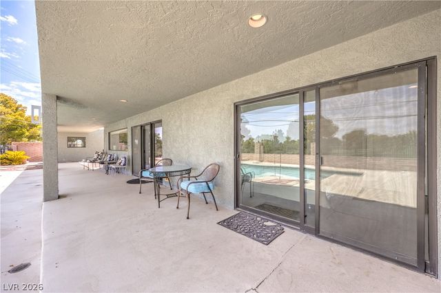 1926 Papago Lane, Las Vegas, NV 89169