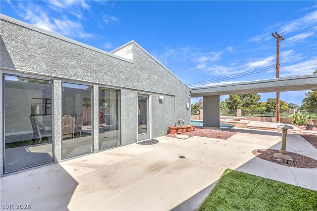 1926 Papago Lane, Las Vegas, NV 89169