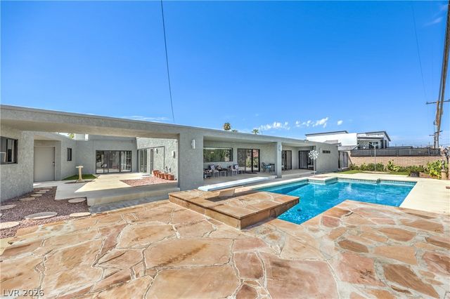 1926 Papago Lane, Las Vegas, NV 89169