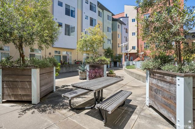 95 Mccoppin Street 103E, San Francisco, CA 94103