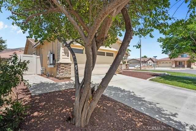 1929 Brilliance, San Jacinto, CA 92582
