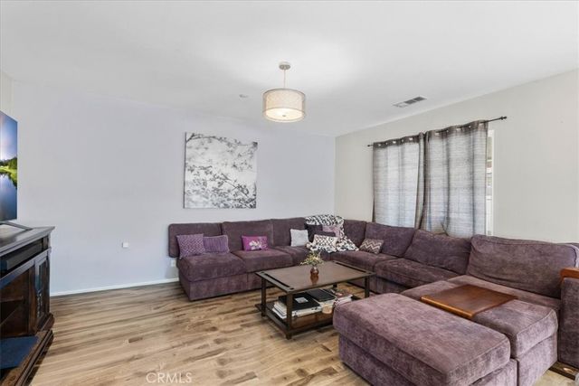 1929 Brilliance, San Jacinto, CA 92582