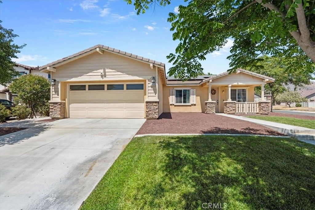 1929 Brilliance, San Jacinto, CA 92582