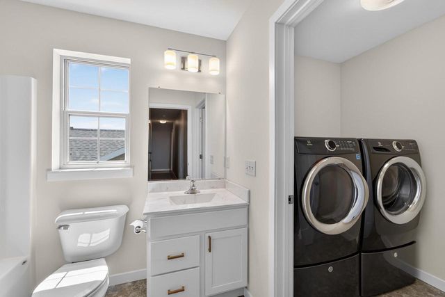 1366 Pine Street, Sun Prairie, WI 53590