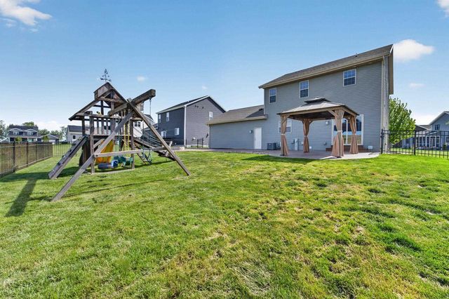 1366 Pine Street, Sun Prairie, WI 53590