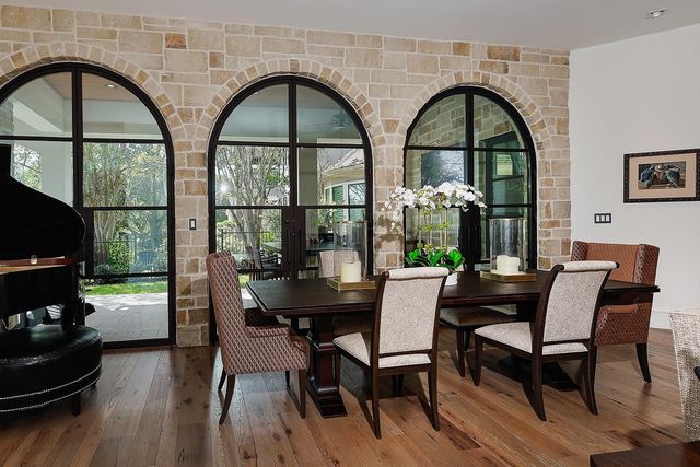 34 Bellweather Court, The Woodlands, TX 77381