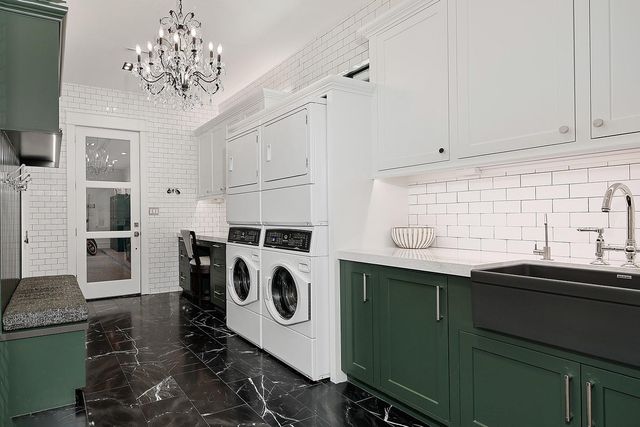 34 Bellweather Court, The Woodlands, TX 77381