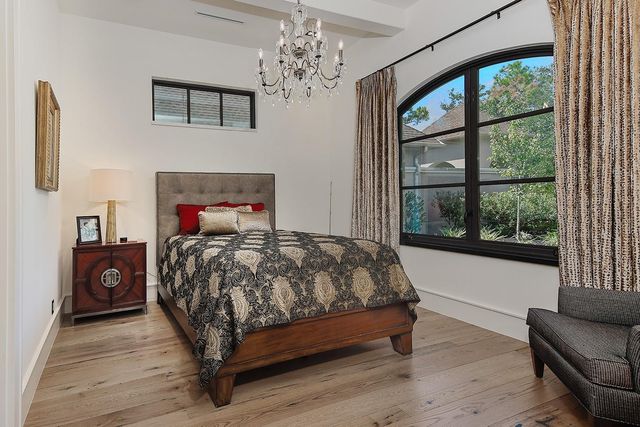 34 Bellweather Court, The Woodlands, TX 77381