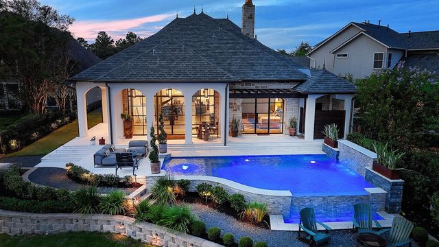 34 Bellweather Court, The Woodlands, TX 77381