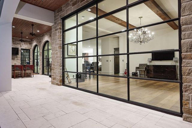 34 Bellweather Court, The Woodlands, TX 77381