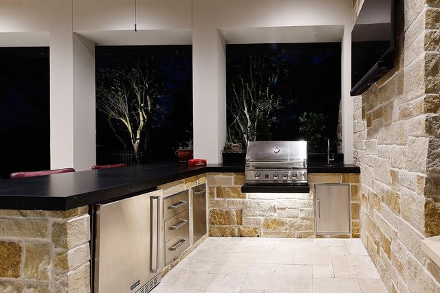 34 Bellweather Court, The Woodlands, TX 77381