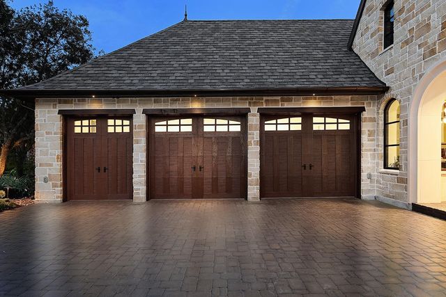 34 Bellweather Court, The Woodlands, TX 77381