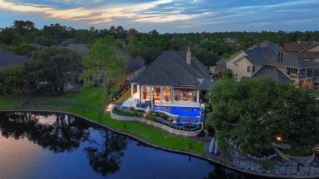 34 Bellweather Court, The Woodlands, TX 77381
