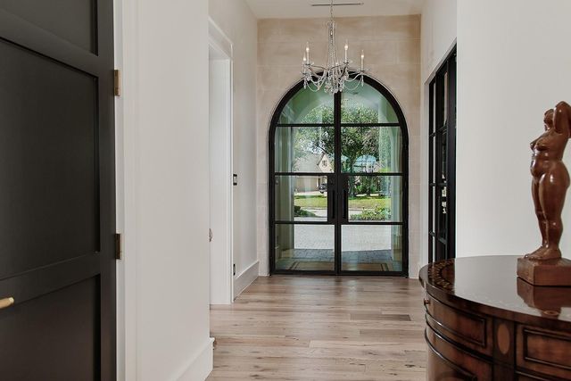 34 Bellweather Court, The Woodlands, TX 77381