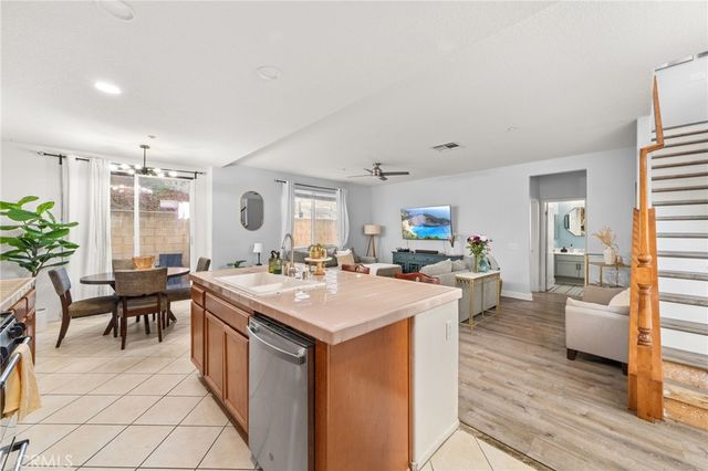 5200 Archery Court, Fontana, CA 92336