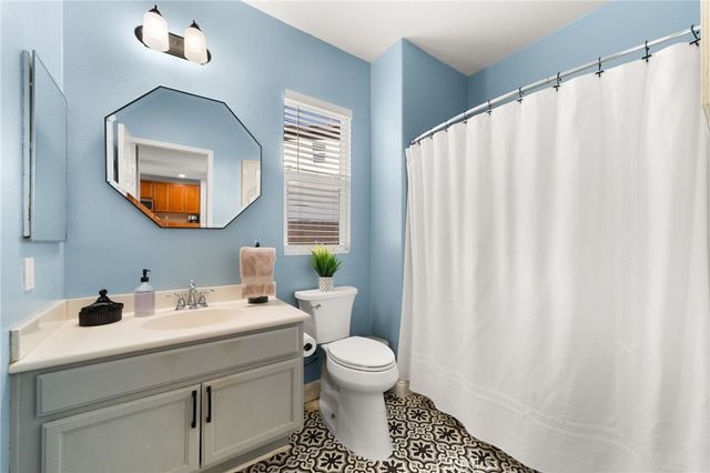 5200 Archery Court, Fontana, CA 92336