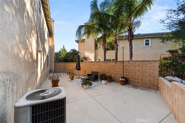 5200 Archery Court, Fontana, CA 92336