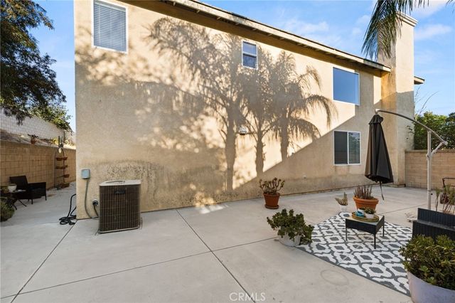 5200 Archery Court, Fontana, CA 92336