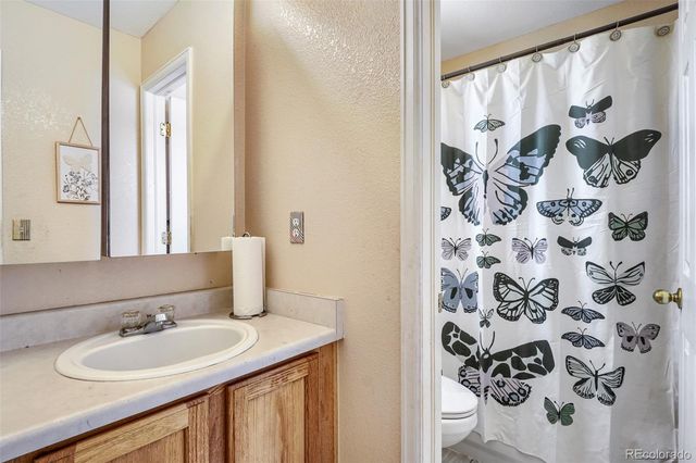 2366 S Genoa Street, Aurora, CO 80013