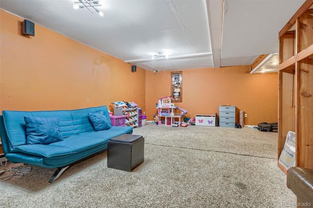 2366 S Genoa Street, Aurora, CO 80013