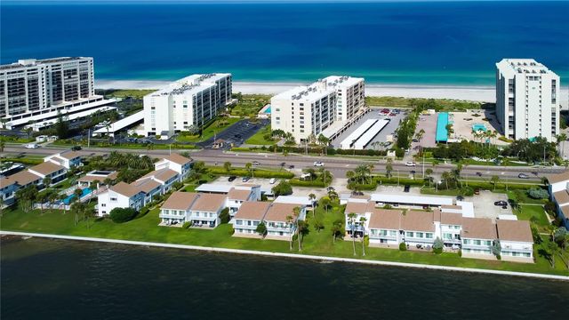 1401 GULF BOULEVARD 205, Clearwater Beach, FL 33767