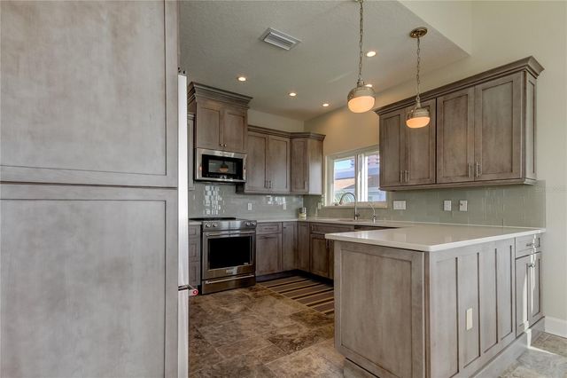 1401 GULF BOULEVARD 205, Clearwater Beach, FL 33767