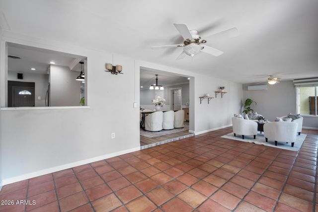 1542 W LOMA Lane, Phoenix, AZ 85021