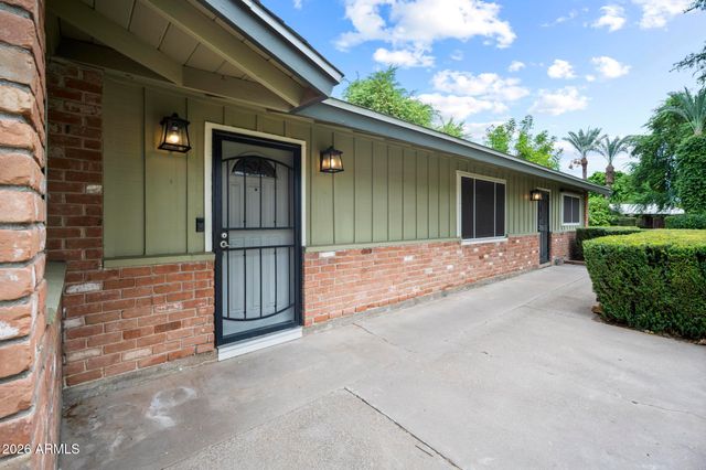 1542 W LOMA Lane, Phoenix, AZ 85021