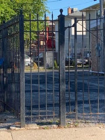 1016 S 14th Avenue, Maywood, IL 60153