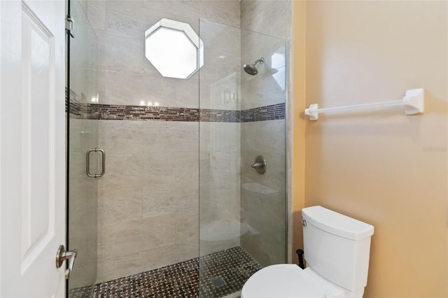 124 BLUE CREEK DRIVE, Winter Springs, FL 32708