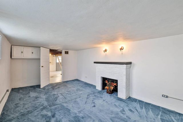 7722 Dalton Avenue, Deer Park, OH 45236