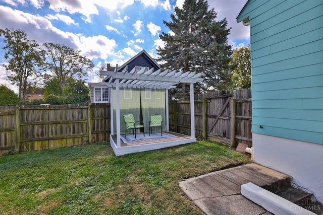 7722 Dalton Avenue, Deer Park, OH 45236