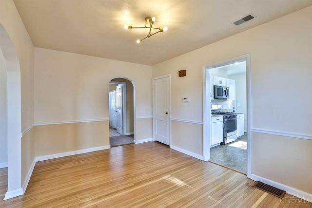 7722 Dalton Avenue, Deer Park, OH 45236