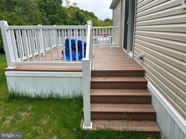 58 CHEROKEE DR, Windsor, PA 17366