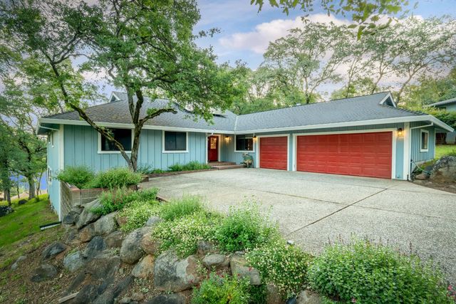 19048 Swallow Way, Penn Valley, CA 95946